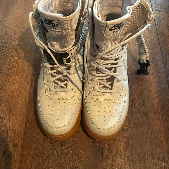 Nike AF1 - Picture 9 of 9